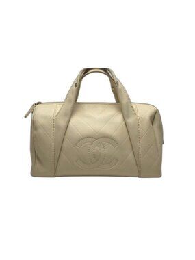 Chanel Chez Blanc Leather Handbag